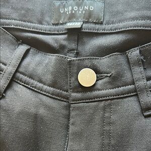 Unbound Merino Black Slim Travel Pants